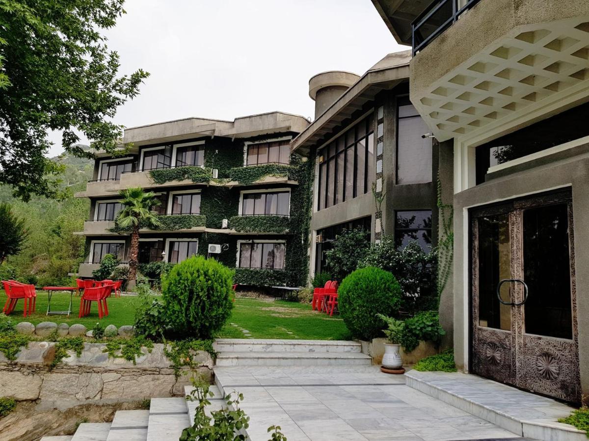 Rock City Resort Mingora Exteriér fotografie