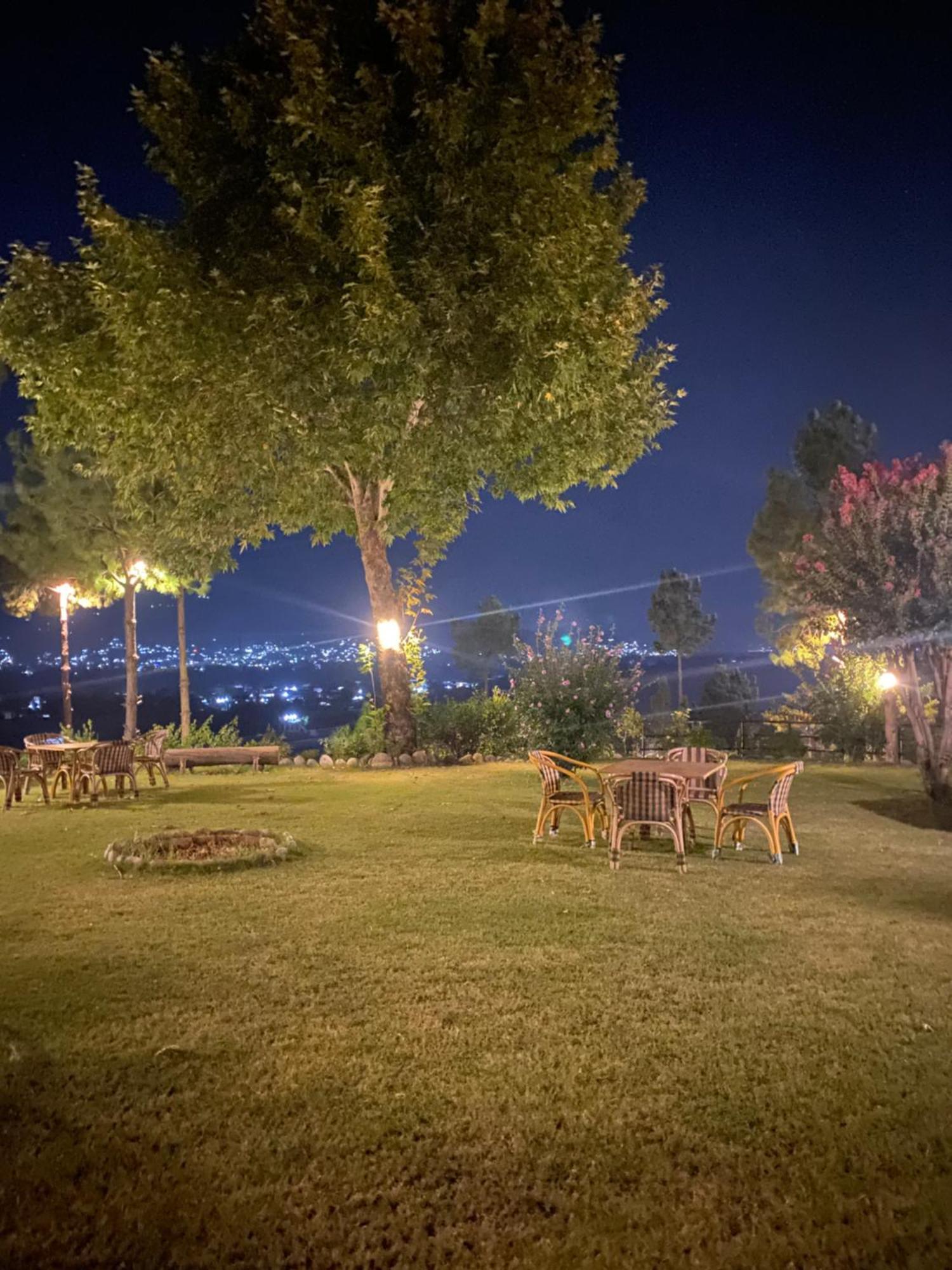 Rock City Resort Mingora Exteriér fotografie